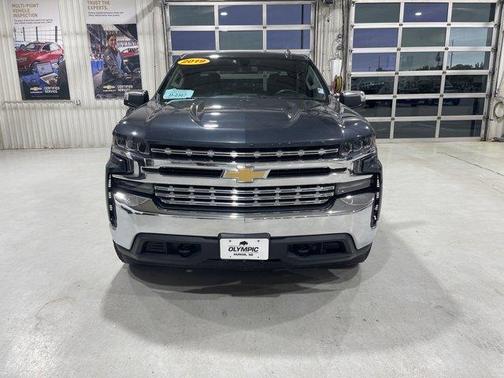 Shadow Gray Metallic 2019 Chevrolet Silverado 1500 LT