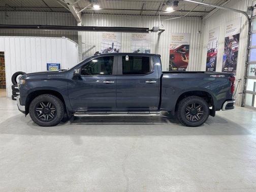 Shadow Gray Metallic 2019 Chevrolet Silverado 1500 LT