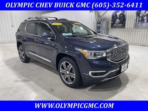 2019 GMC Acadia Denali
