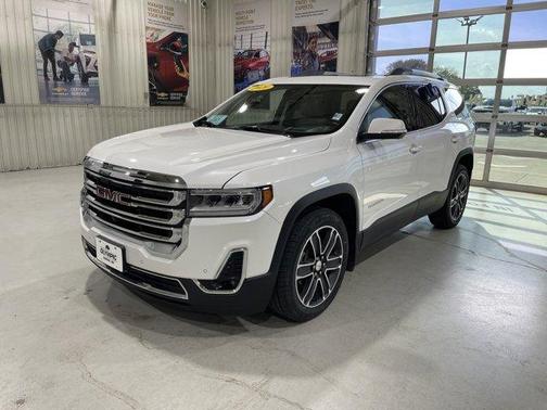 2020 GMC Acadia SLT