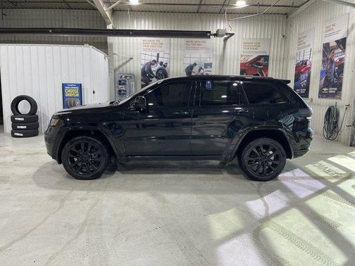 2019 Jeep Grand Cherokee Altitude