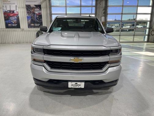 2017 Chevrolet Silverado 1500 Custom