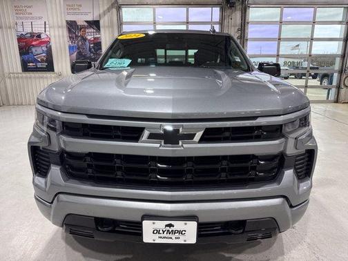 Sterling Gray Metallic 2024 Chevrolet Silverado 1500 RST