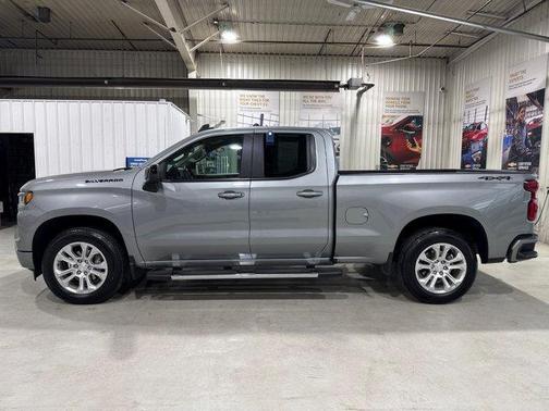 Sterling Gray Metallic 2024 Chevrolet Silverado 1500 RST