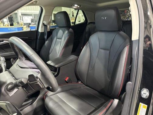 Ebony Twilight Metallic 2023 Buick Envision Essence