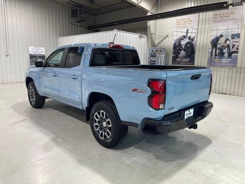 Metallic 2026 Chevrolet Colorado Z71