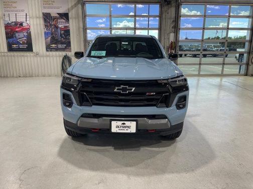 Metallic 2026 Chevrolet Colorado Z71