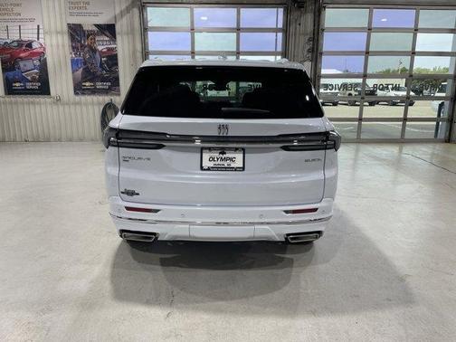 White Tri-Coat 2026 Buick Enclave AVENIR