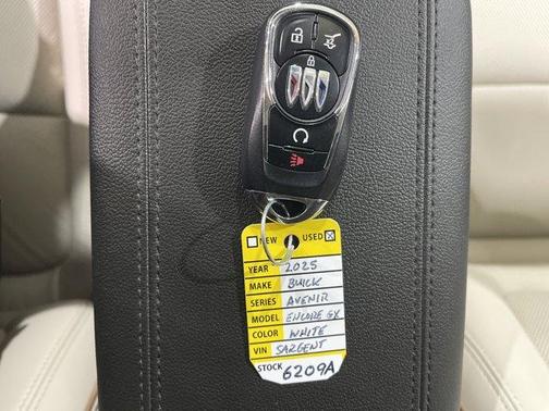 2025 Buick Encore GX Avenir