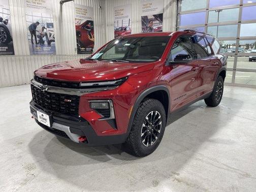 Radiant Red 2026 Chevrolet Traverse Z71