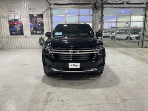 2022 Chevrolet Suburban LT