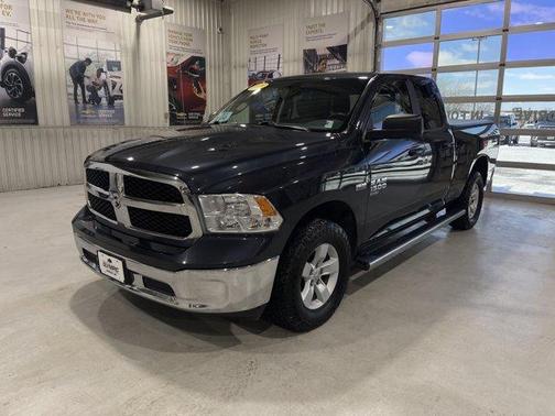 2019 RAM 1500 Classic SLT