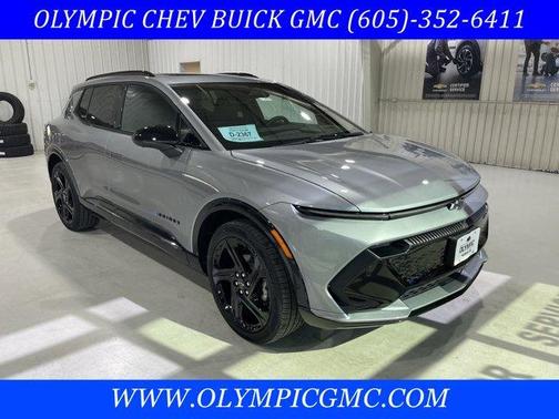 2025 Chevrolet Equinox EV RS