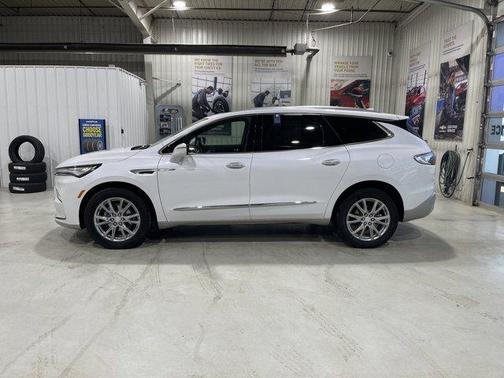 2022 Buick Enclave Premium