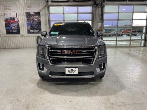 2022 GMC Yukon XL SLT