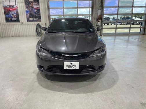 Granite Crystal Clearcoat Metallic 2016 Chrysler 200 S
