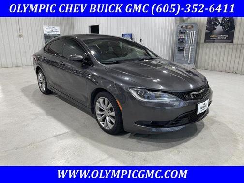 Granite Crystal Clearcoat Metallic 2016 Chrysler 200 S