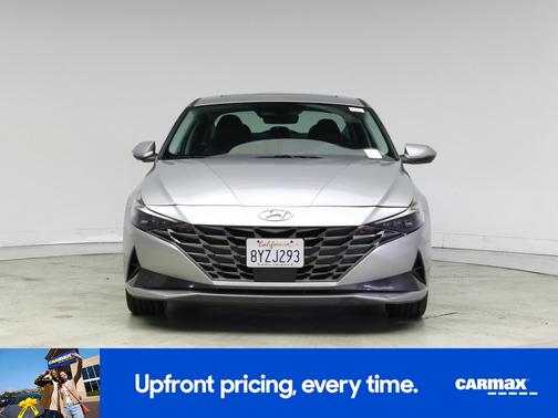 2022 Hyundai ELANTRA Limited