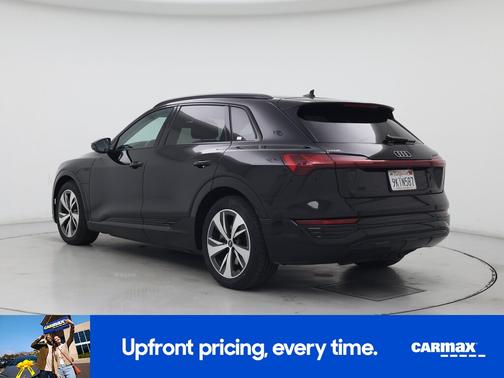 2024 Audi Q8 e-tron Premium