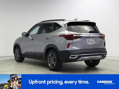 Silver 2023 Kia Seltos S