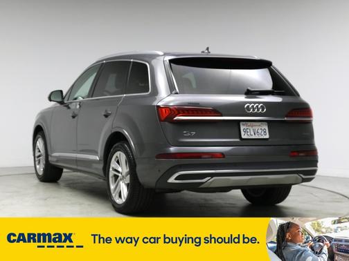 2023 Audi Q7 Premium Plus