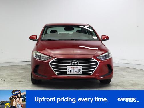 Red 2018 Hyundai ELANTRA SEL