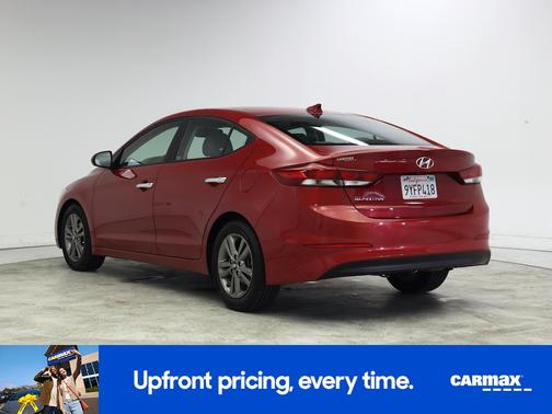 Red 2018 Hyundai ELANTRA SEL