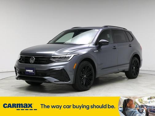 2022 Volkswagen Tiguan SE R-Line Black