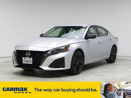 2023 Nissan Altima SR