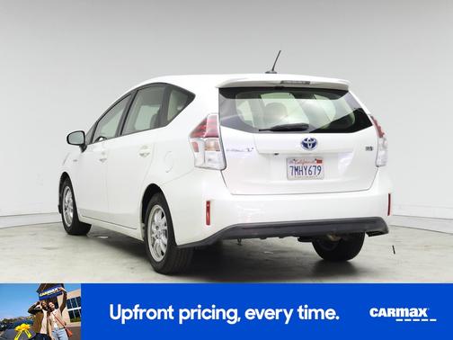 2015 Toyota Prius v Three