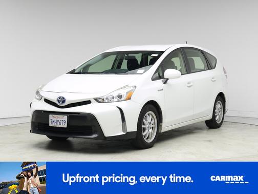 2015 Toyota Prius v Three