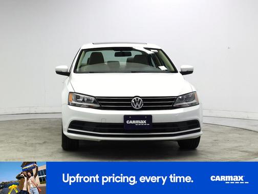 White 2015 Volkswagen Jetta SE