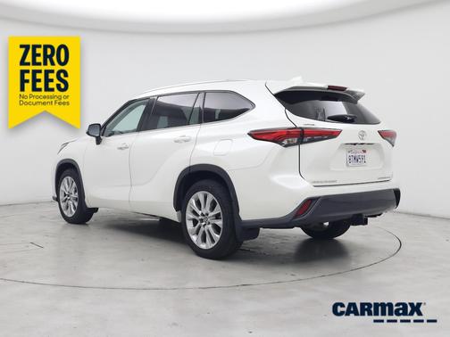 White 2020 Toyota Highlander Limited