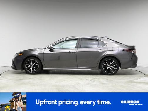 2023 Toyota Camry Hybrid SE