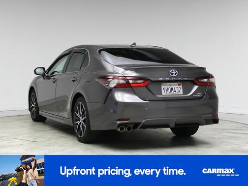 2023 Toyota Camry Hybrid SE
