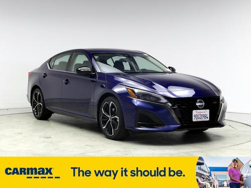 2023 Nissan Altima SR