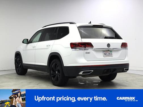 White 2022 Volkswagen Atlas SE w/Tech