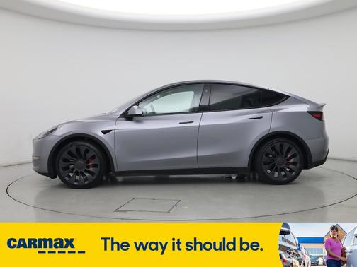 2024 Tesla Model Y Performance