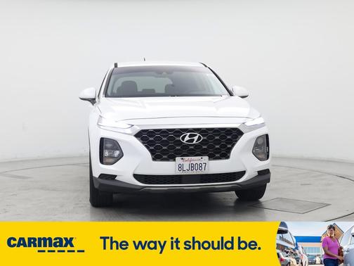 2019 Hyundai SANTA FE SE