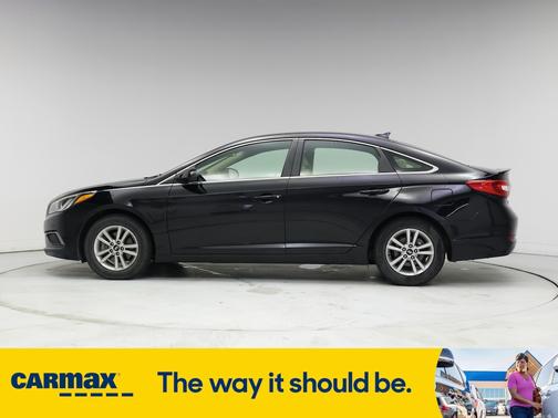2017 Hyundai SONATA SE