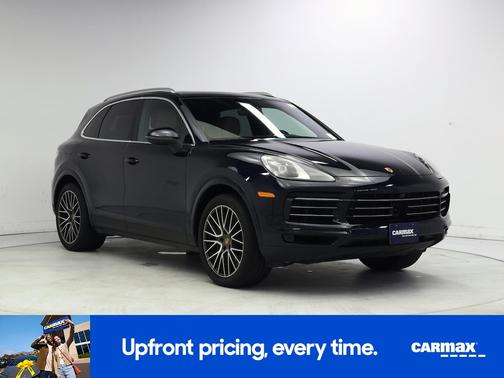 Blue 2021 Porsche Cayenne S