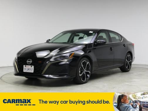 2023 Nissan Altima SR