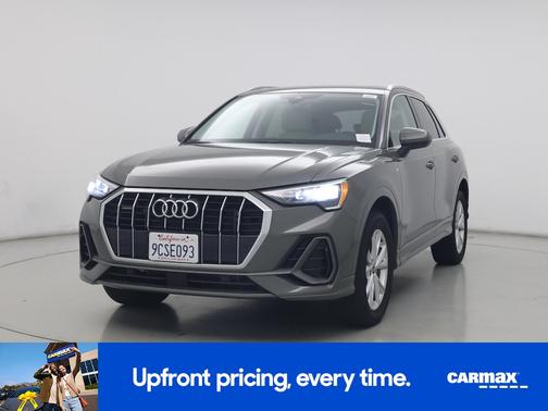 2022 Audi Q3 Premium