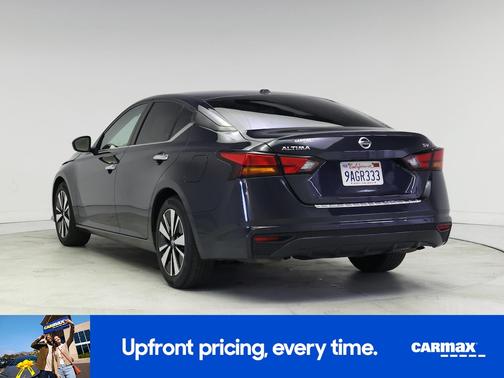 2022 Nissan Altima SV
