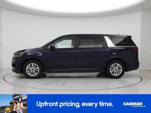 2024 Kia Carnival LX Seat Package