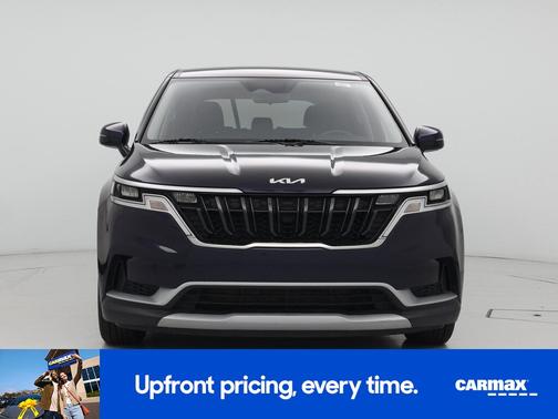 2024 Kia Carnival LX Seat Package