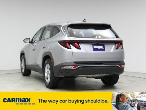 2024 Hyundai TUCSON SE