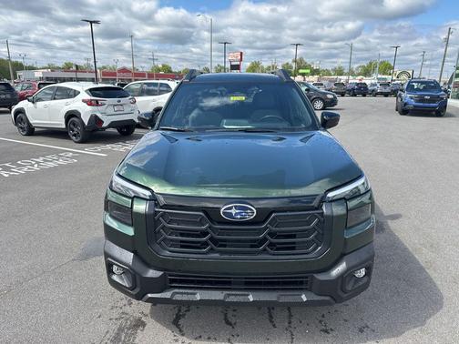 Deep Emerald Green Pearl 2026 Subaru Outback Premium