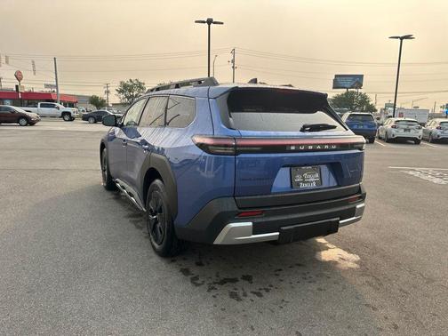 Daybreak Blue Pearl 2026 Subaru Trailseeker Premium