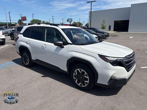 Crystal White Pearl 2025 Subaru Forester Premium